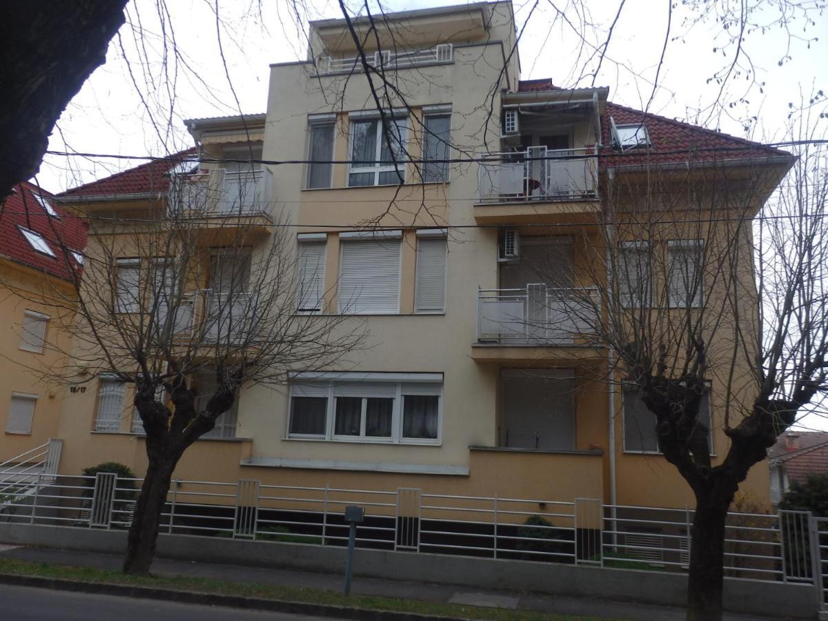 Zoe Apartman Apartment Heviz Luaran gambar